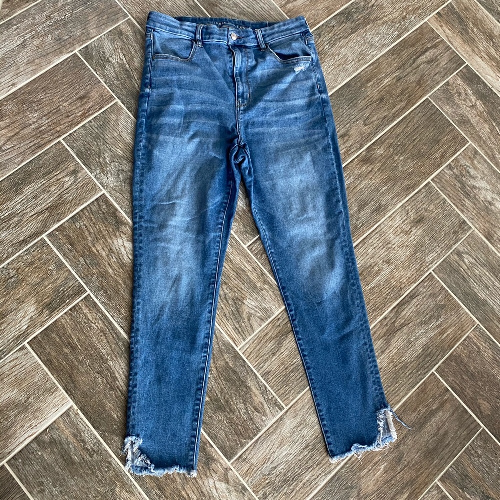 AMERICAN EAGLE JEAN